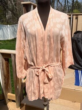 Vintage 70s 80s Victoria’s Secret 100% Silk Peach Kimono Style Short Robe Size L